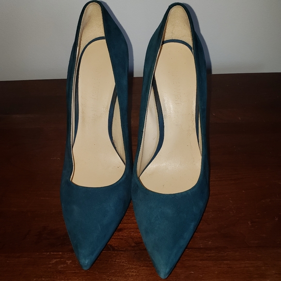 Turquoise heels - Picture 3 of 8